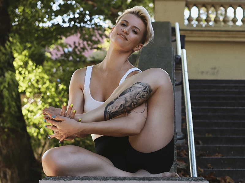 Інструктор йоги Віталія Губенко Yoga Instructor Vitaliia Hubenko