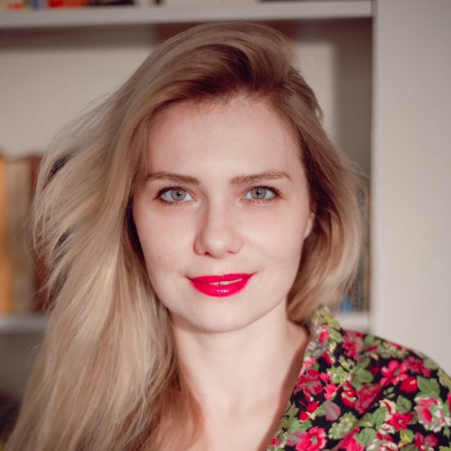 інструкторка йоги для вагітних Іра Маковій