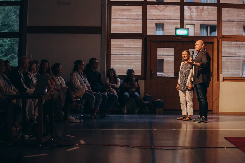 Dimitrios Danilidis Yoga Online