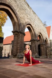 Йога інструктор в Києві Тетяна Приходько