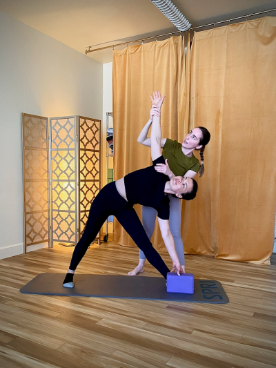 oleksandra_moiseieva_yoga-class